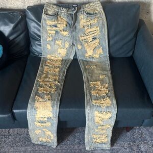 Jeans very long crinkles at the bottom when warn